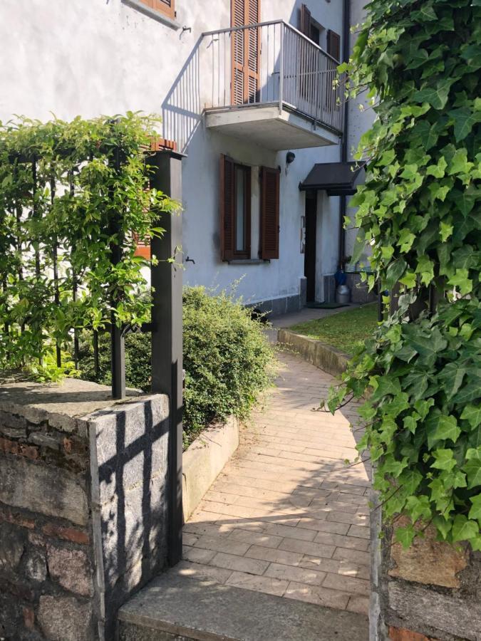 Casa Nonna Elide Apartment Besozzo Ngoại thất bức ảnh